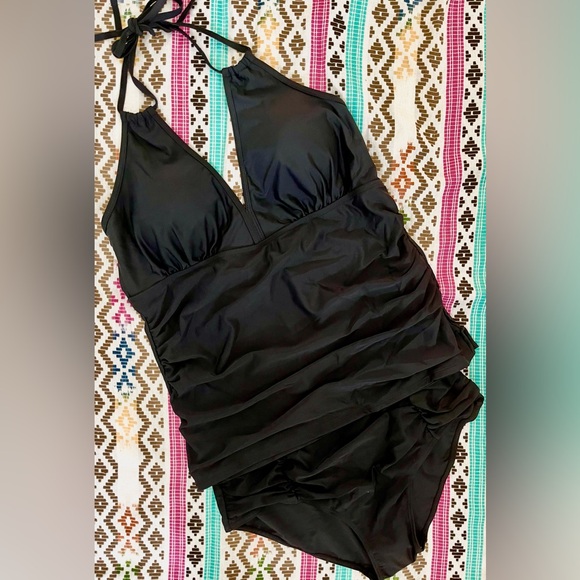2 PC Tankini Target Black Rouched Waist Halter Nk Top Rouched High Waist Bottom - Picture 1 of 8
